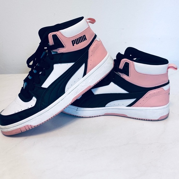 PUMA Rebound Joy Women's Mid Top Sneakers - Picture 9 of 16